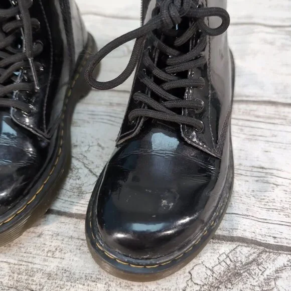 Dr. Martens 1460J Black Patent Leather Combat Boots – Youth Girls Size 2 - Picture 2 of 10